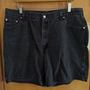 EUC Levi's black jean shorts